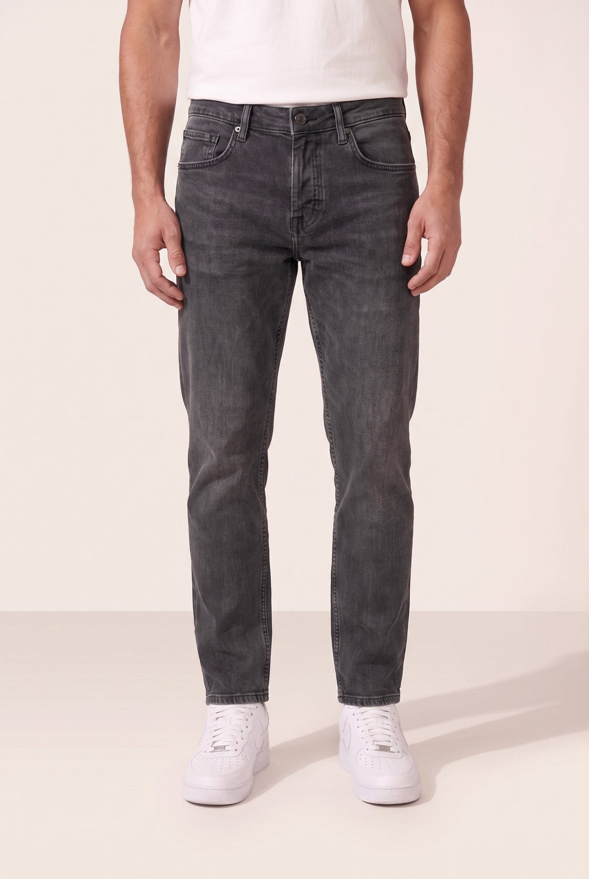 Milano Slim Tapered Jean (5901-F03)