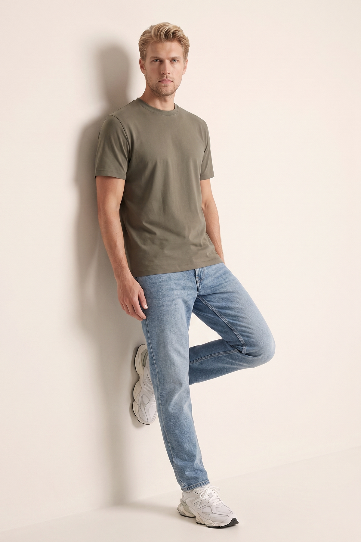 Milano Slim Tapered Jean (5901-F05)