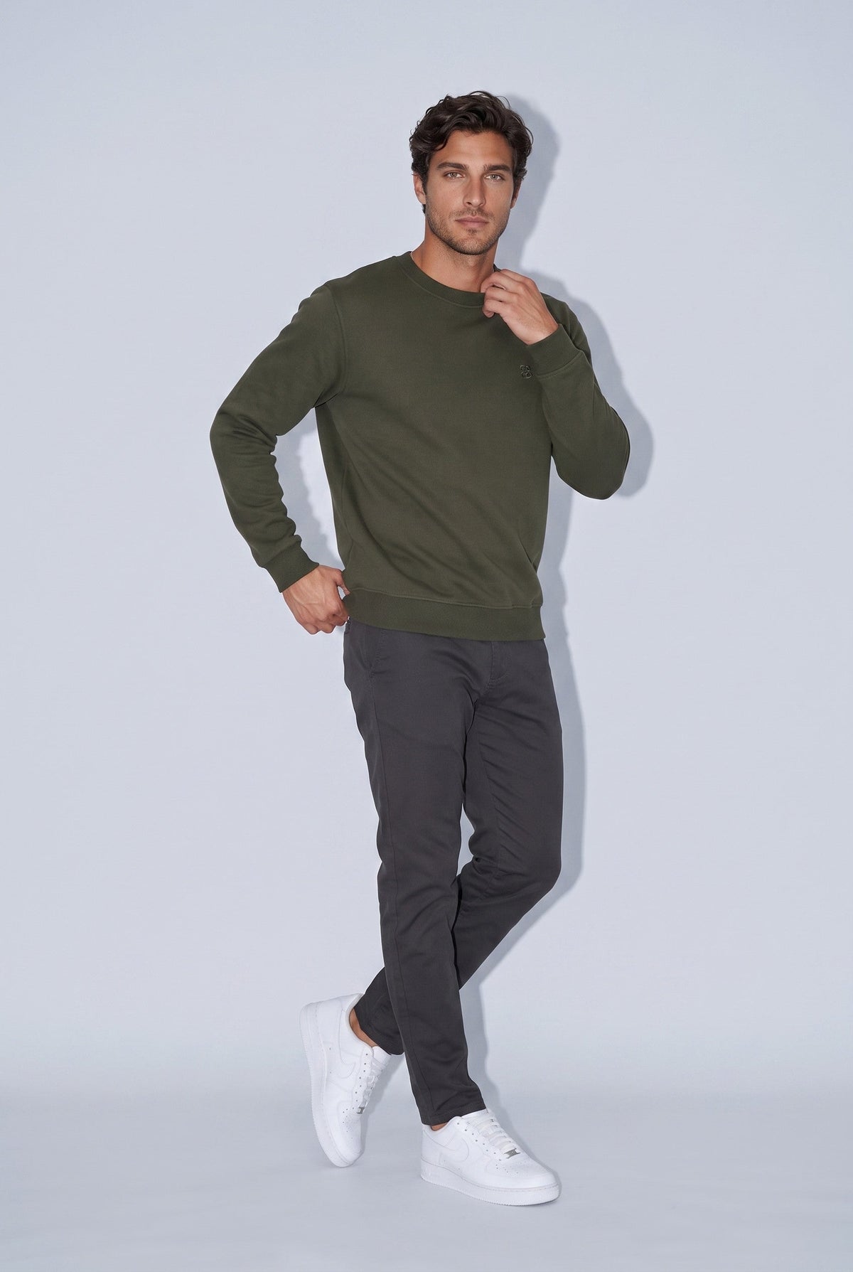 0 Yaka Nakışlı Selanik Sweat (6212)