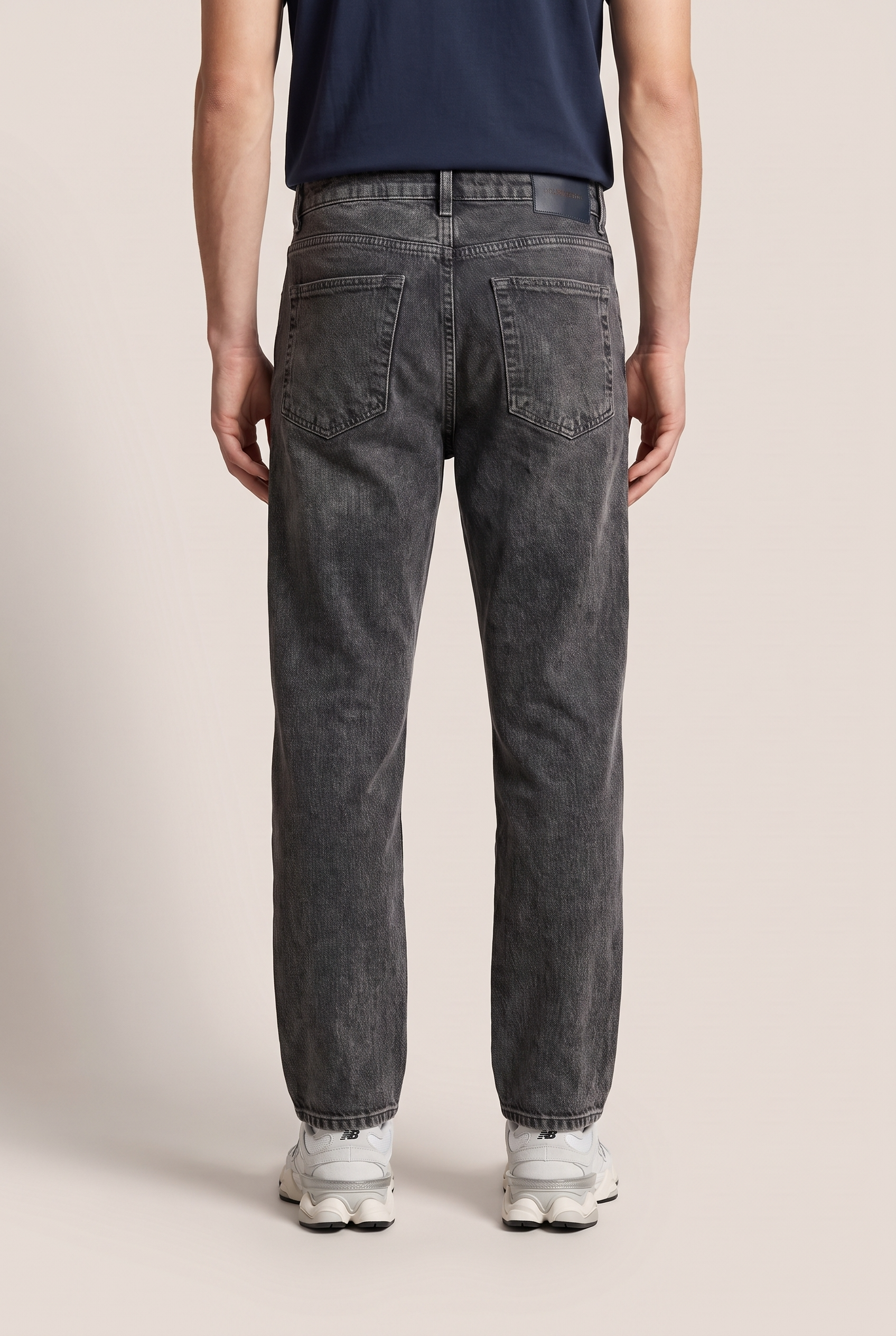 Milano Slim Tapered Jean (5901-C90)