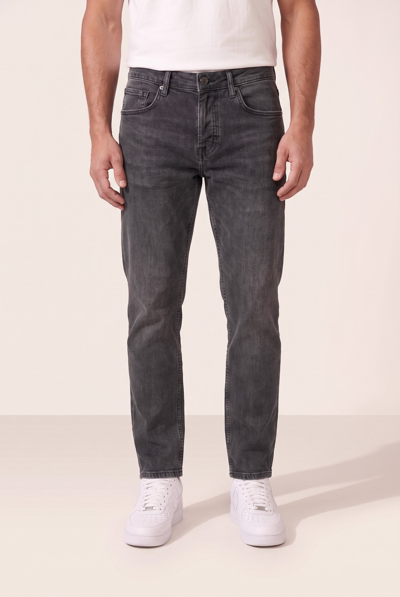 Milano Slim Tapered Jean (5901-F03)